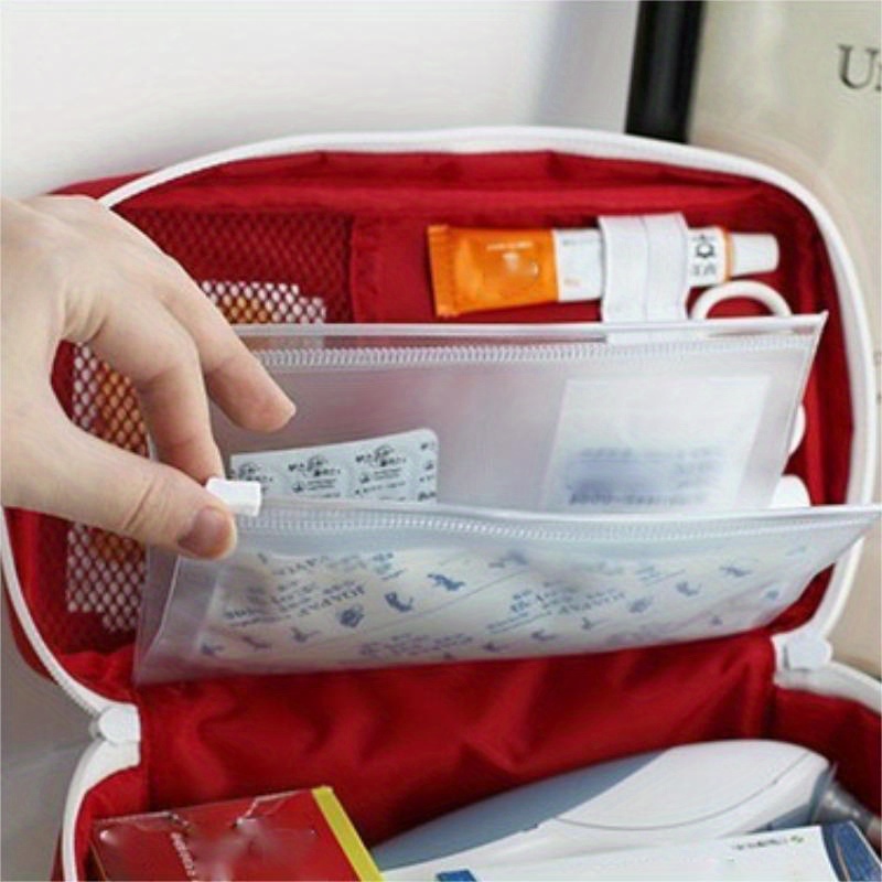 travel portable first aid kit zipper lightweight rescue bag simple medical bag details 4