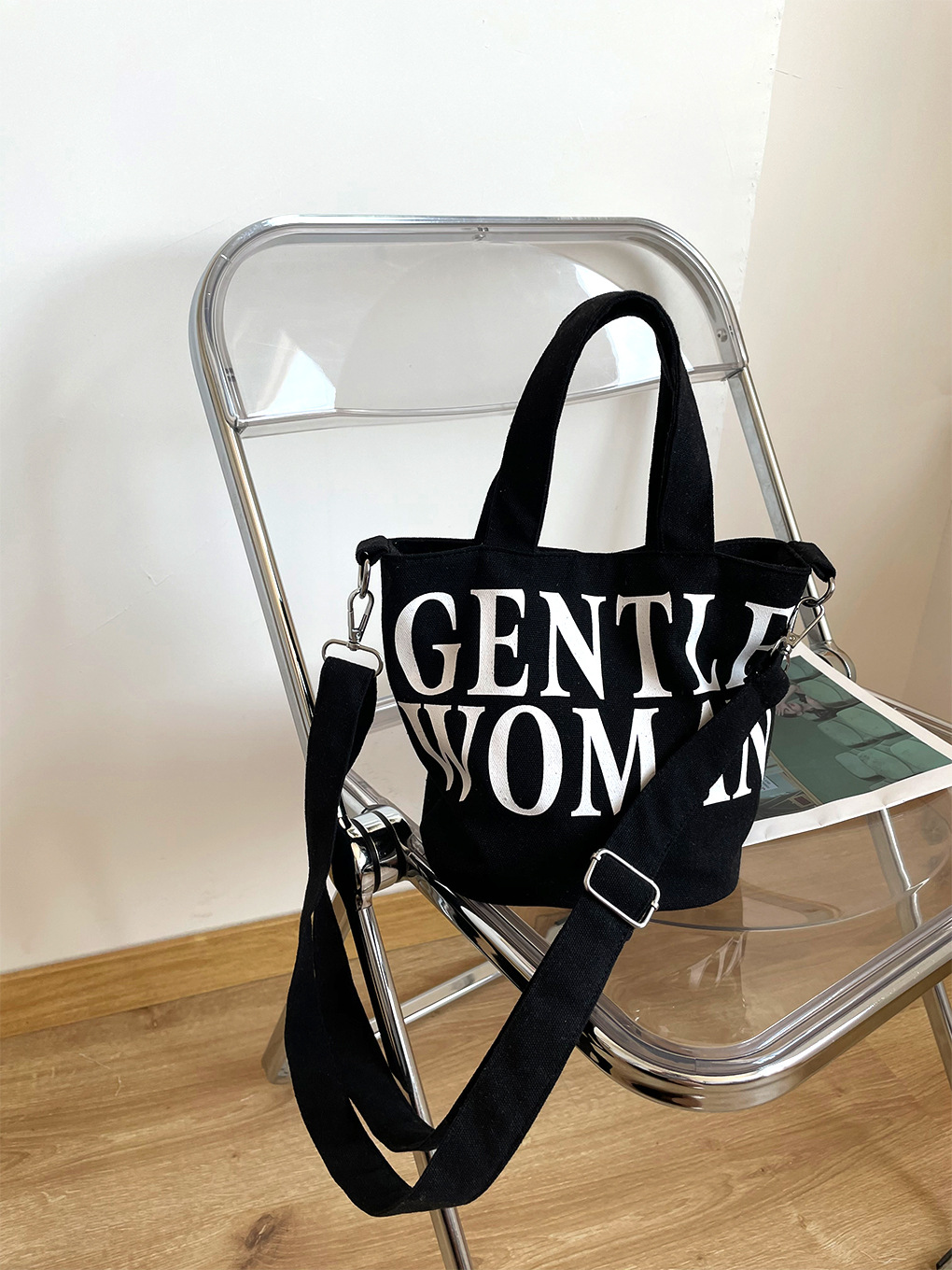 mini small bag mobile phone bag portable letter bag shoulder crossbody canvas bag commuter bag details 7